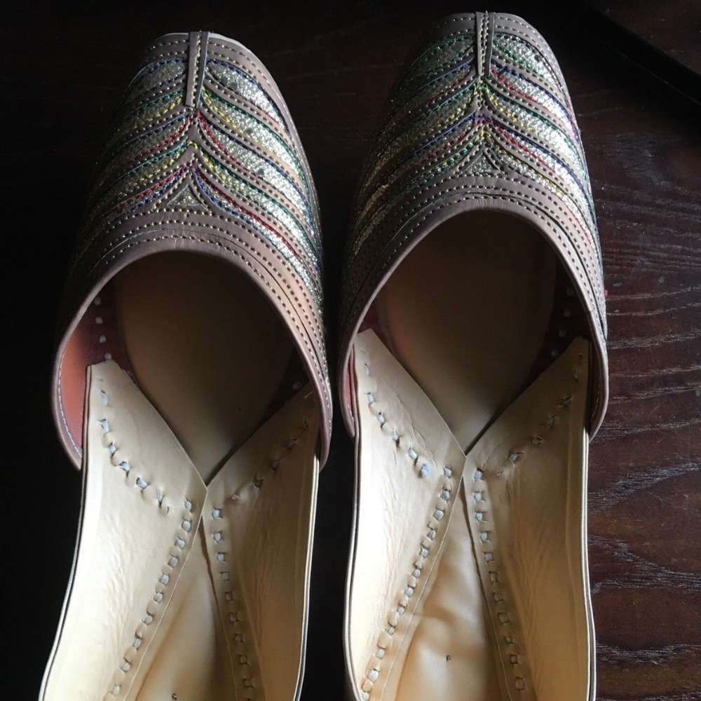 Handmade Women's tan leather shoes. Size 7/7.5